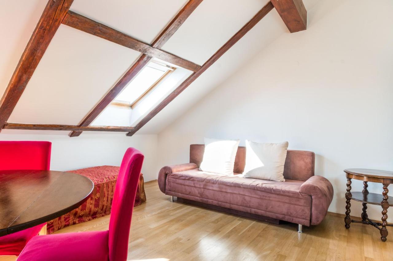 Attic Suite Apartment