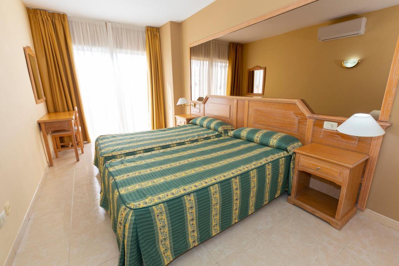 One-Bedroom Apartment (2 Adults),738895195:JPEG