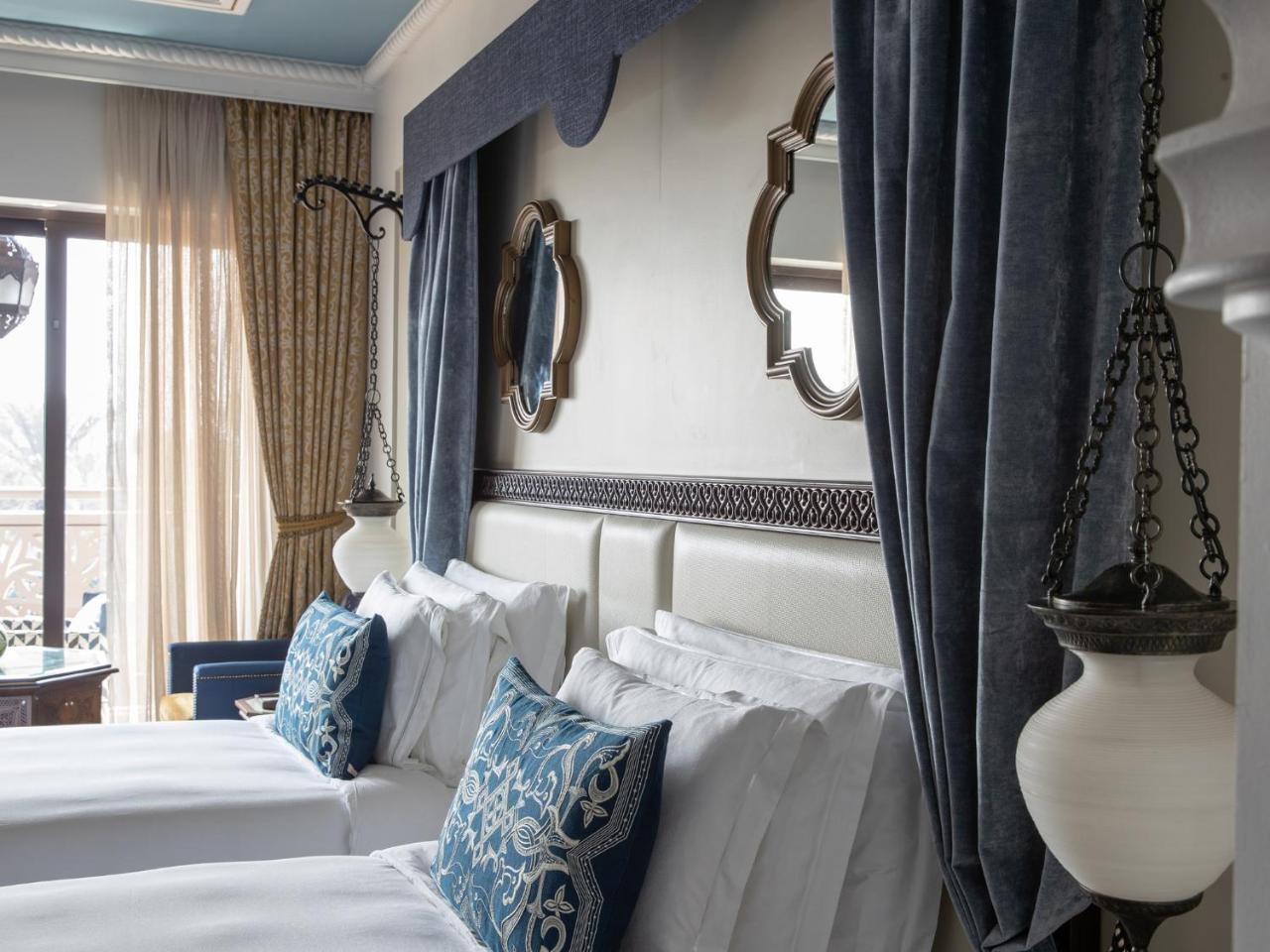 Ocean View Club Room Club Benefits