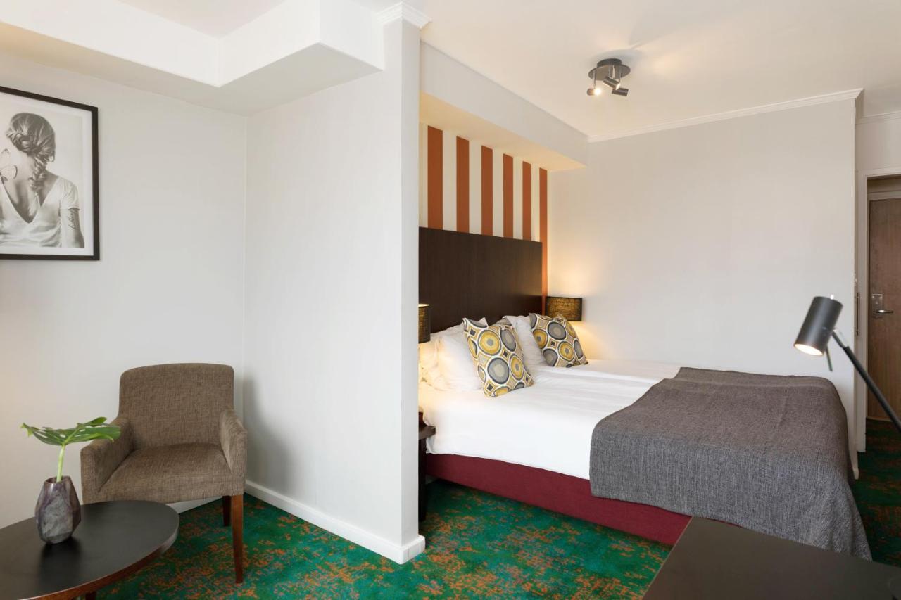 Classic Queen Room