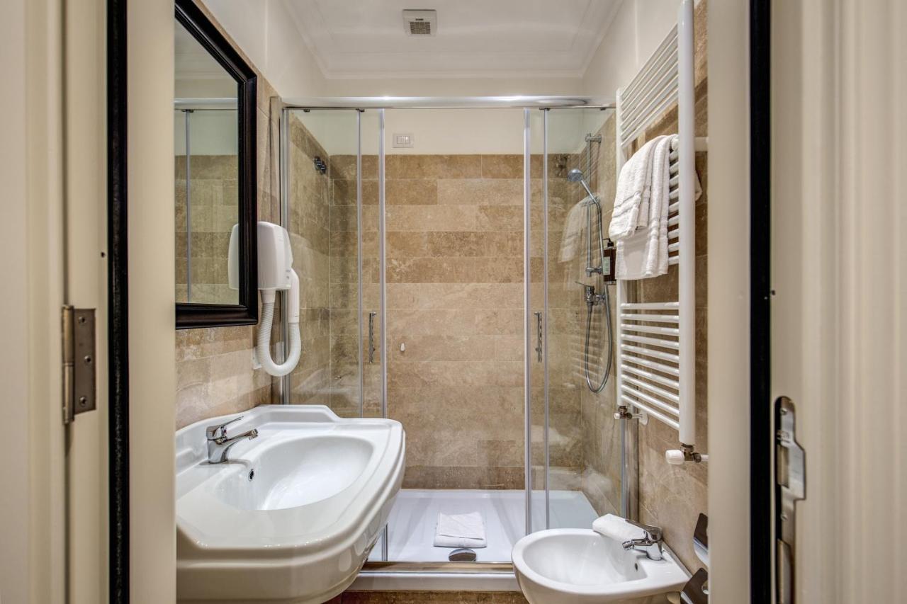 Apartament typu Suite z wanną z hydromasażem