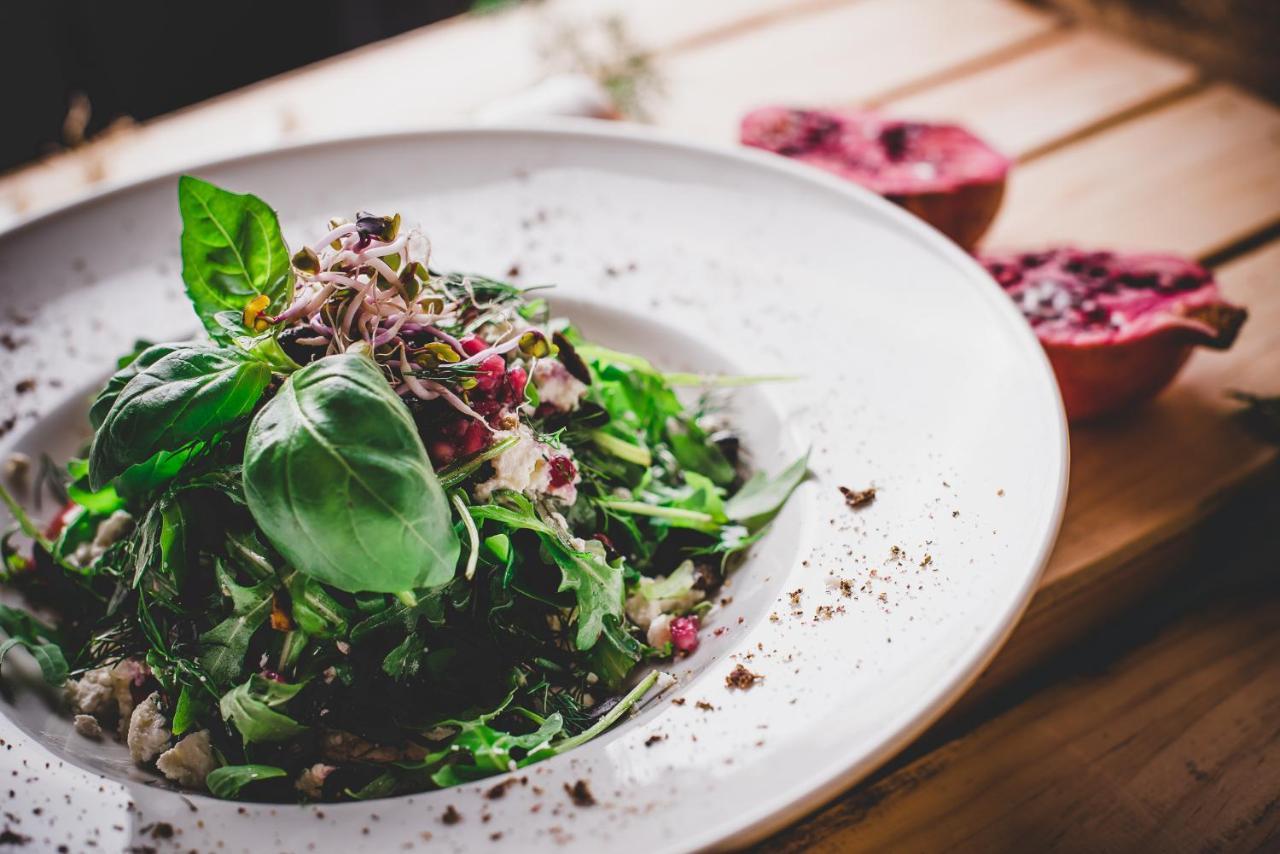 Studio,749650499:JPEG