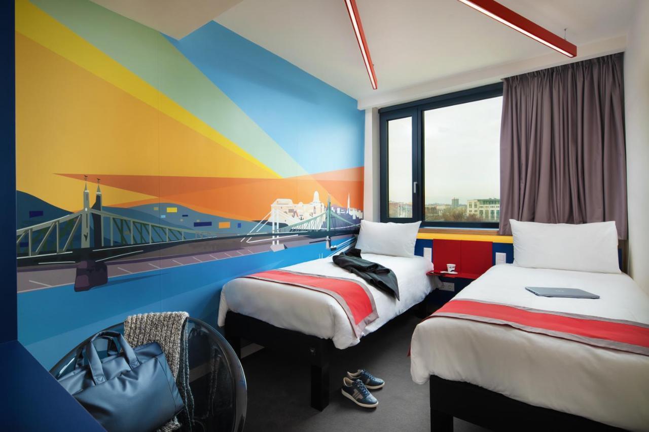 Standard Twin Room,765575329:JPEG