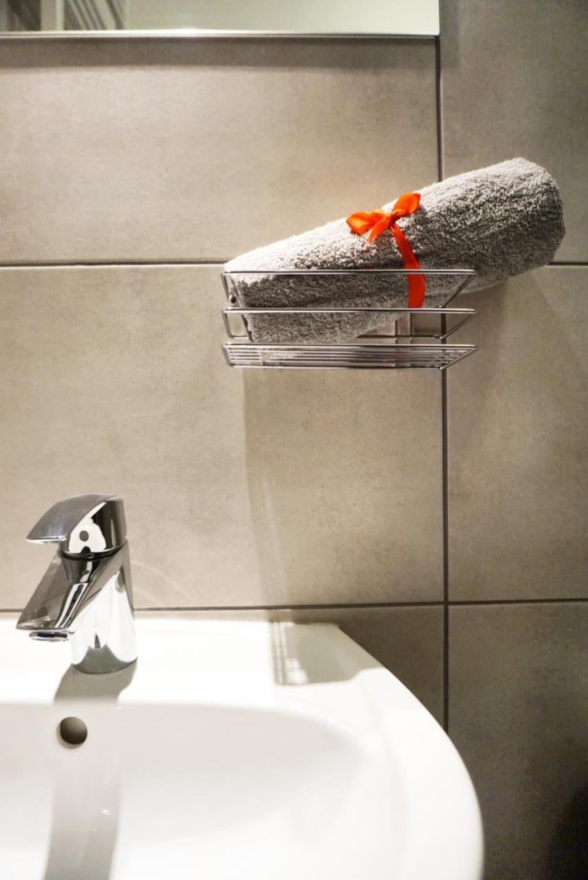 Economy Triple Room,754317028:JPEG