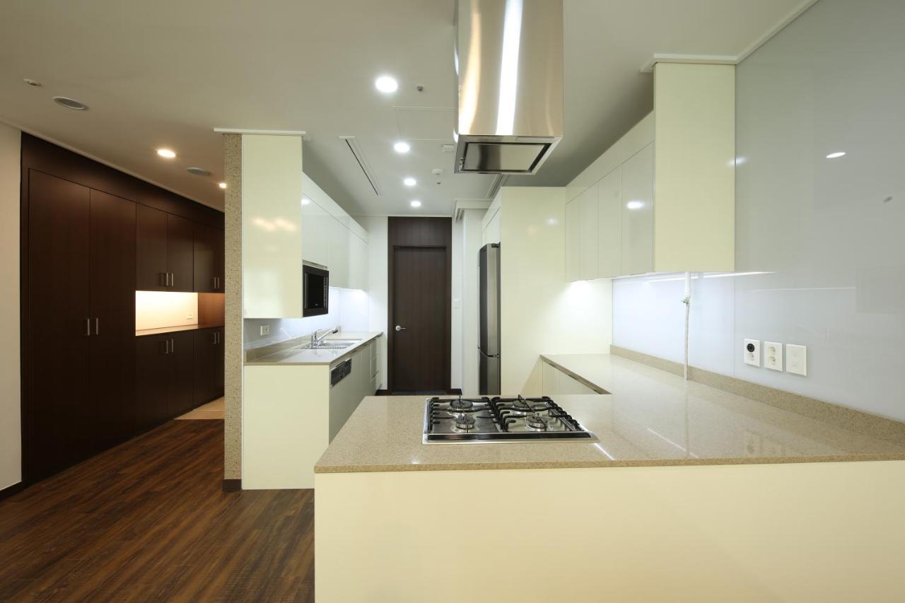 [ECO NO DAILY CLEANING] Penthouse Apartment