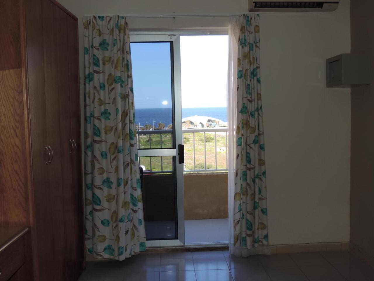 Apartment Sea View