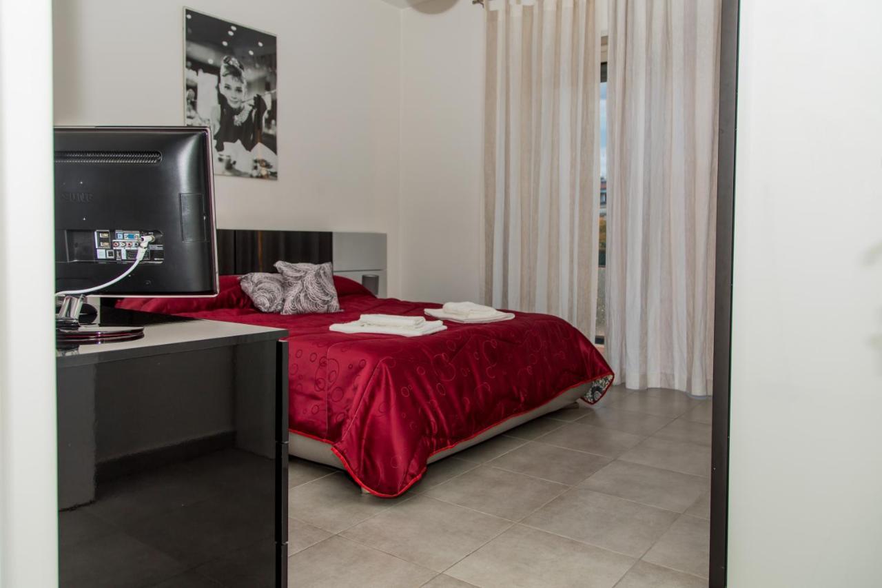 Deluxe Double Room,764493457:JPEG