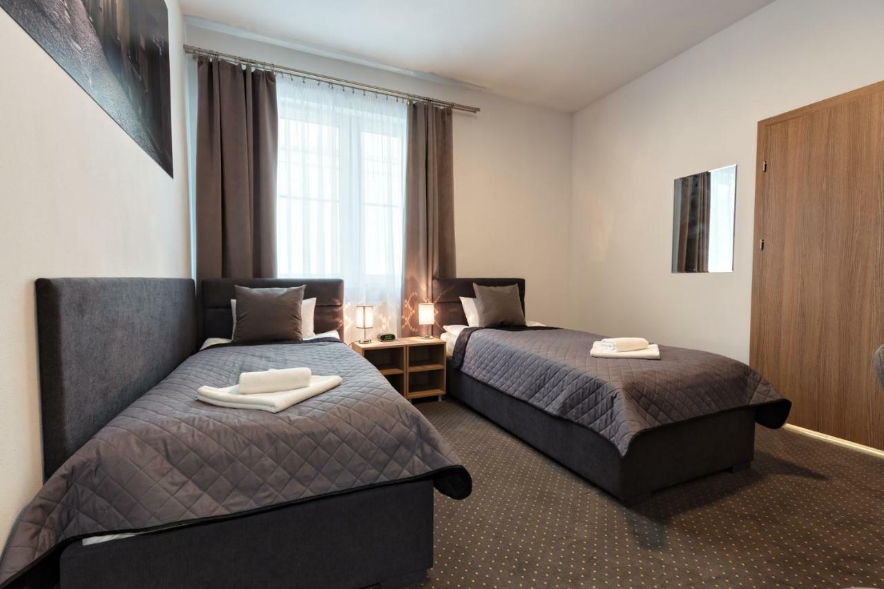 Standard Twin Room,778871385:JPEG