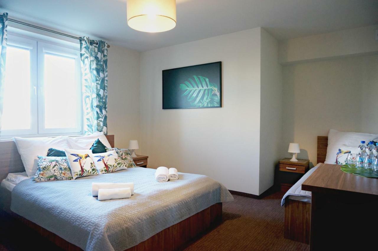 Classic Triple Room,782872647:JPEG