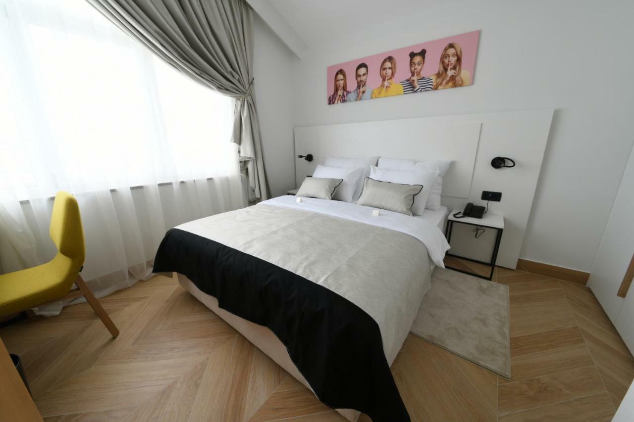 Apartment Terrace