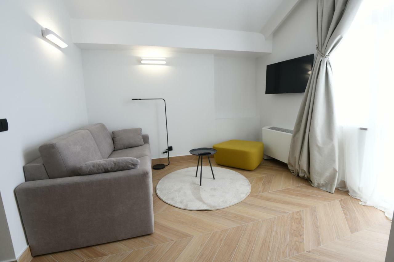 Apartment Terrace