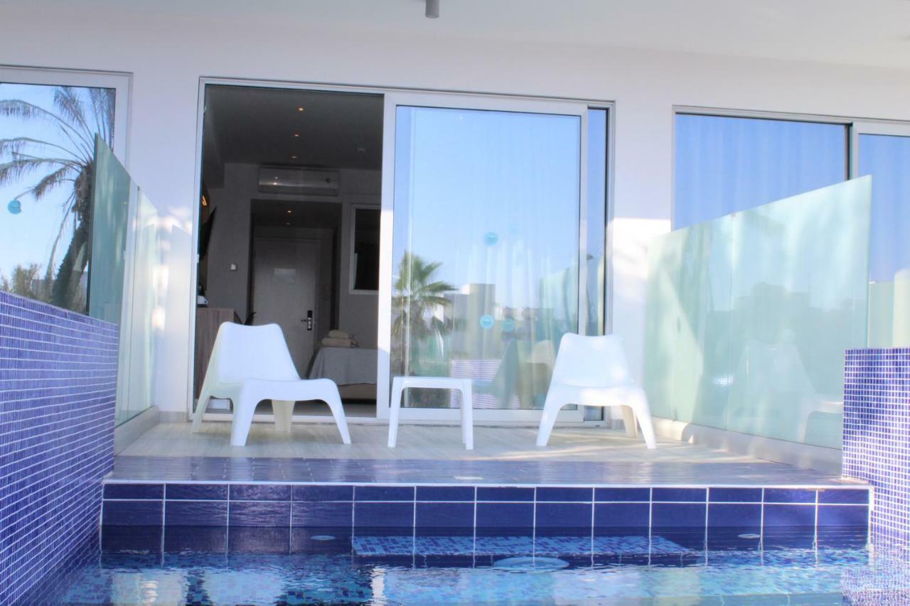 Junior Suite Private Pool