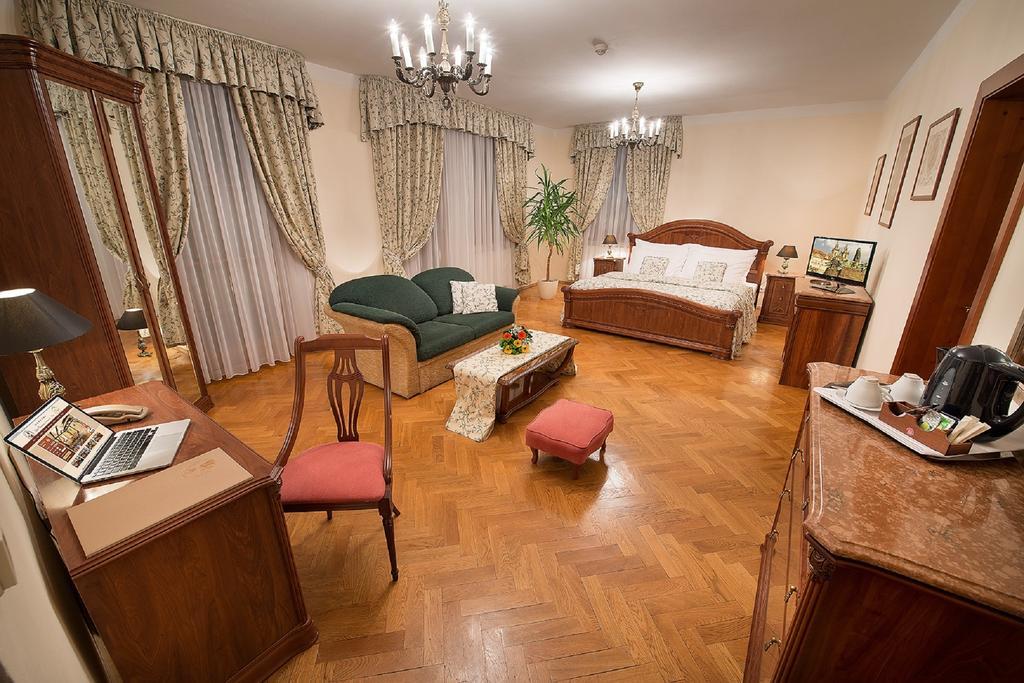 Pokój Dwuosobowy typu Deluxe z 1 lub 2 łóżkami
