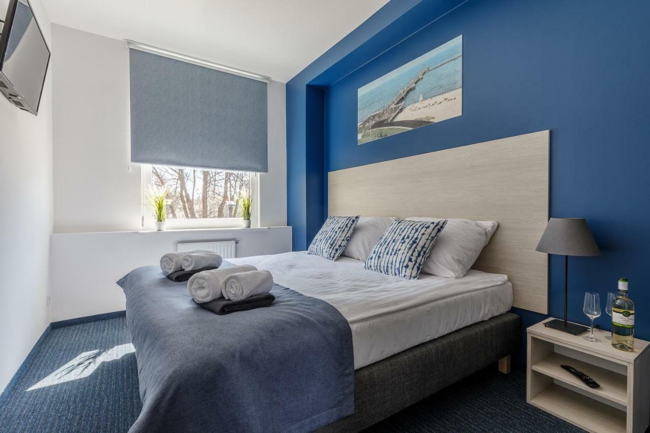 Double or Twin Room with Private Bathroom,790768122:JPEG