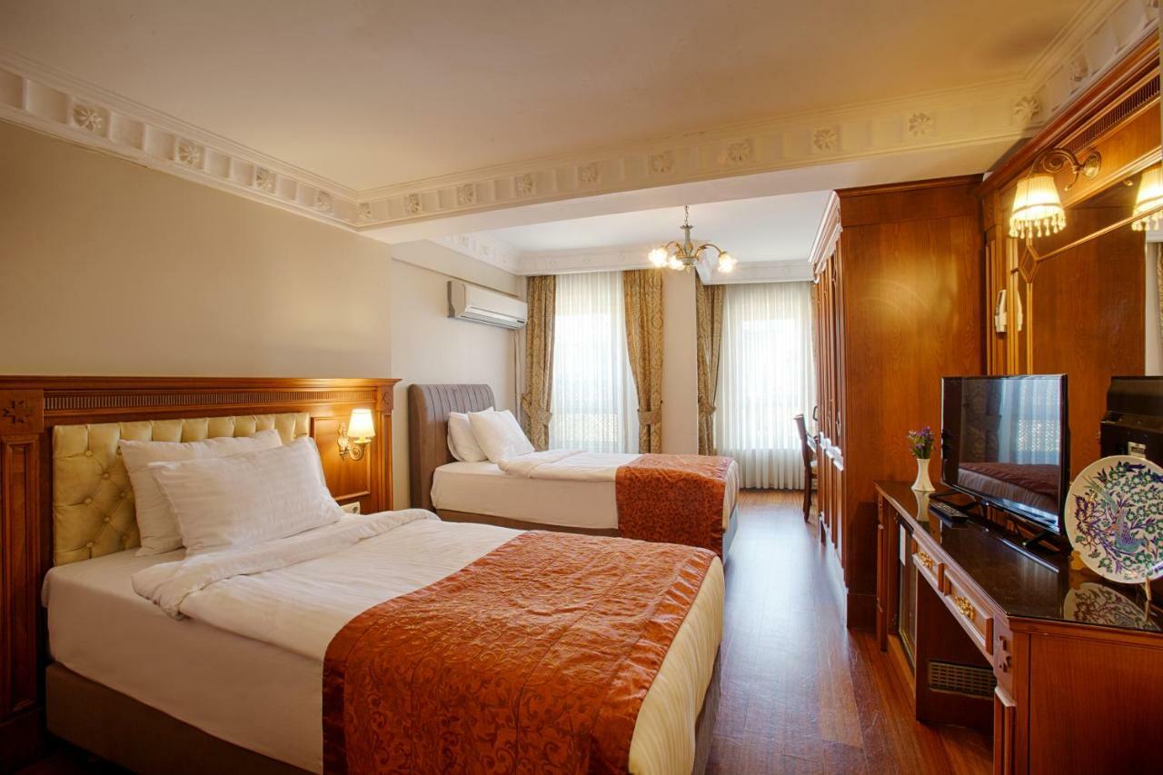 Family Room,799982358:JPEG