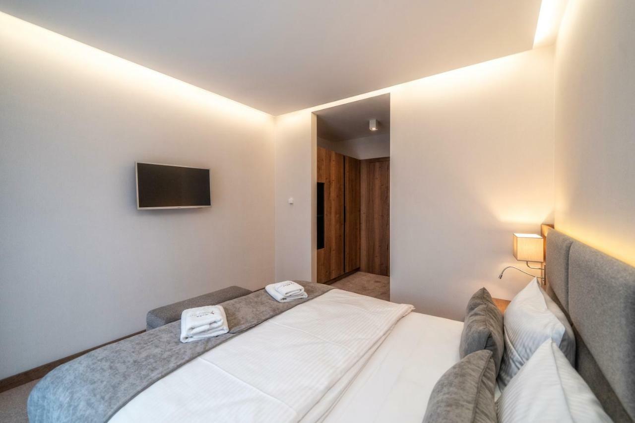 Studio Apartment,800011116:JPEG