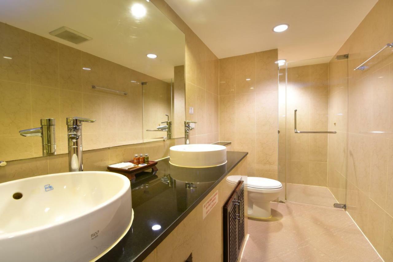 Grand Suite,805781817:JPEG