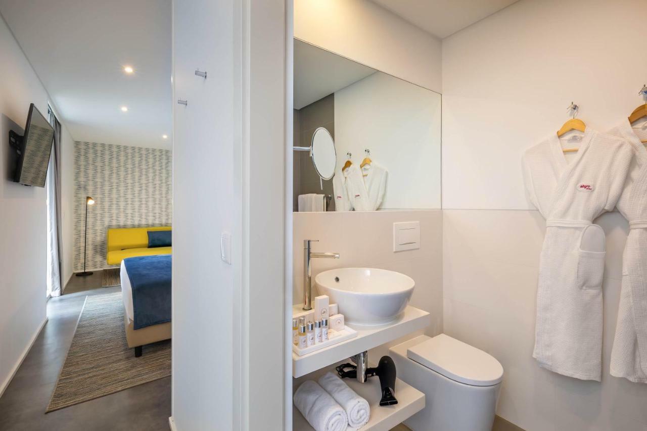 Junior Suite (3 Adults),1215896551:JPEG