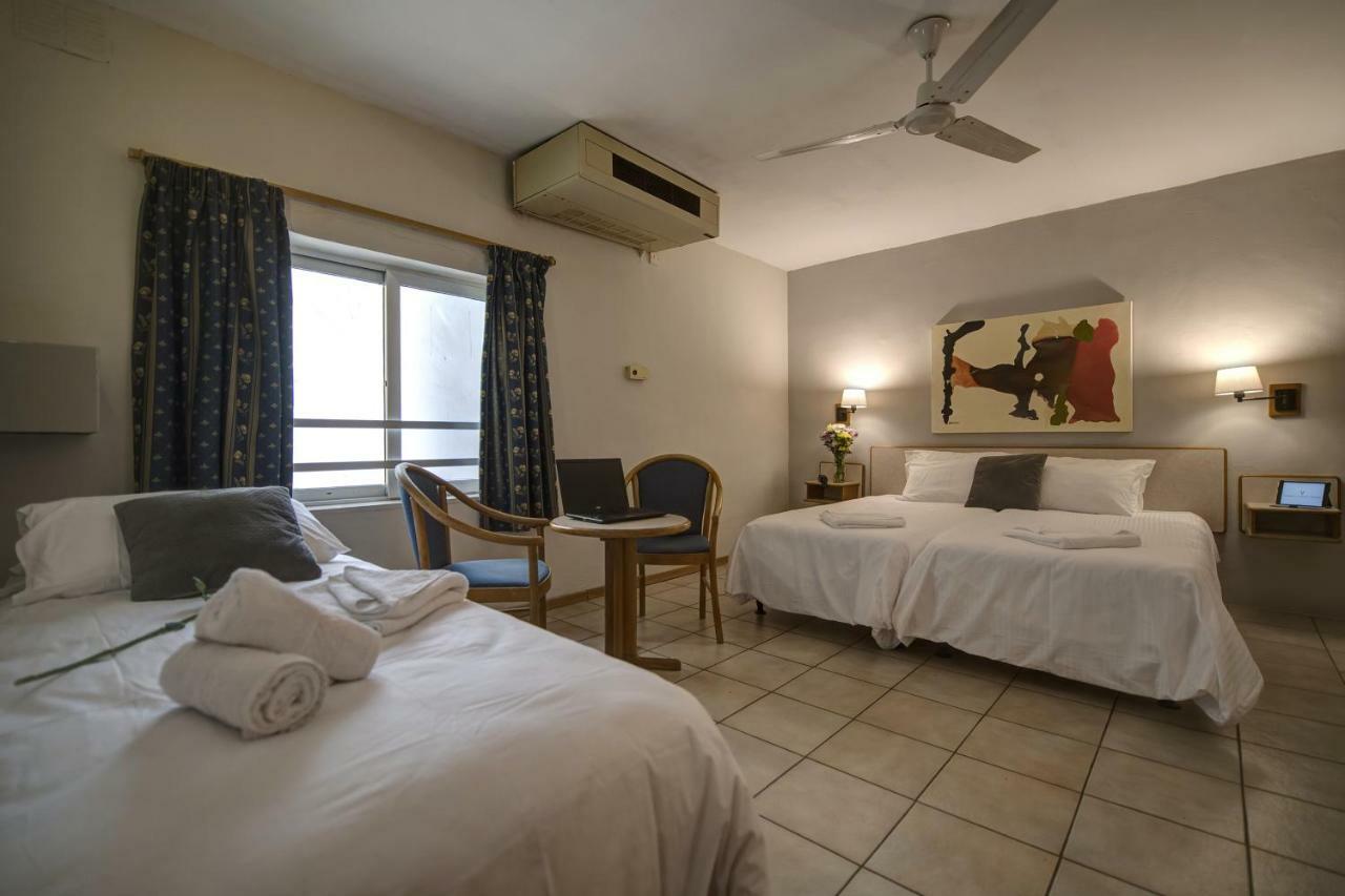 Triple Room Sea View