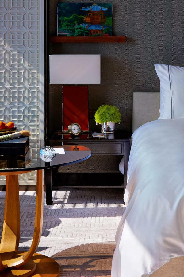 King Suite Kowloon Peak View