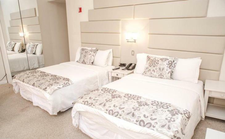 Standard Double Room,112857267:JPEG