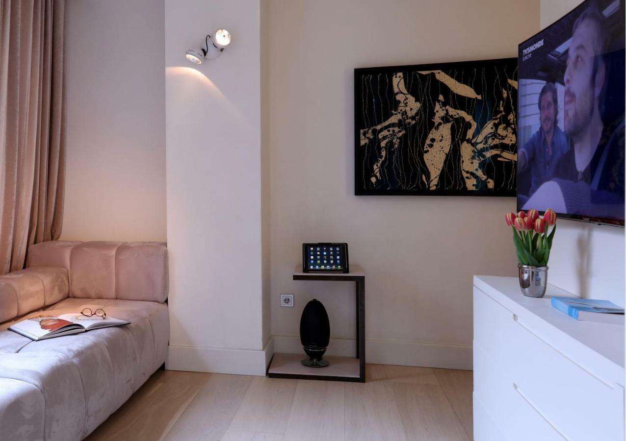 Apartament typu Junior Suite z widokiem na ogród