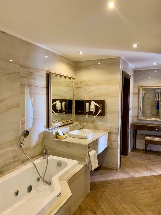 Apartament typu Deluxe Suite z widokiem na morze