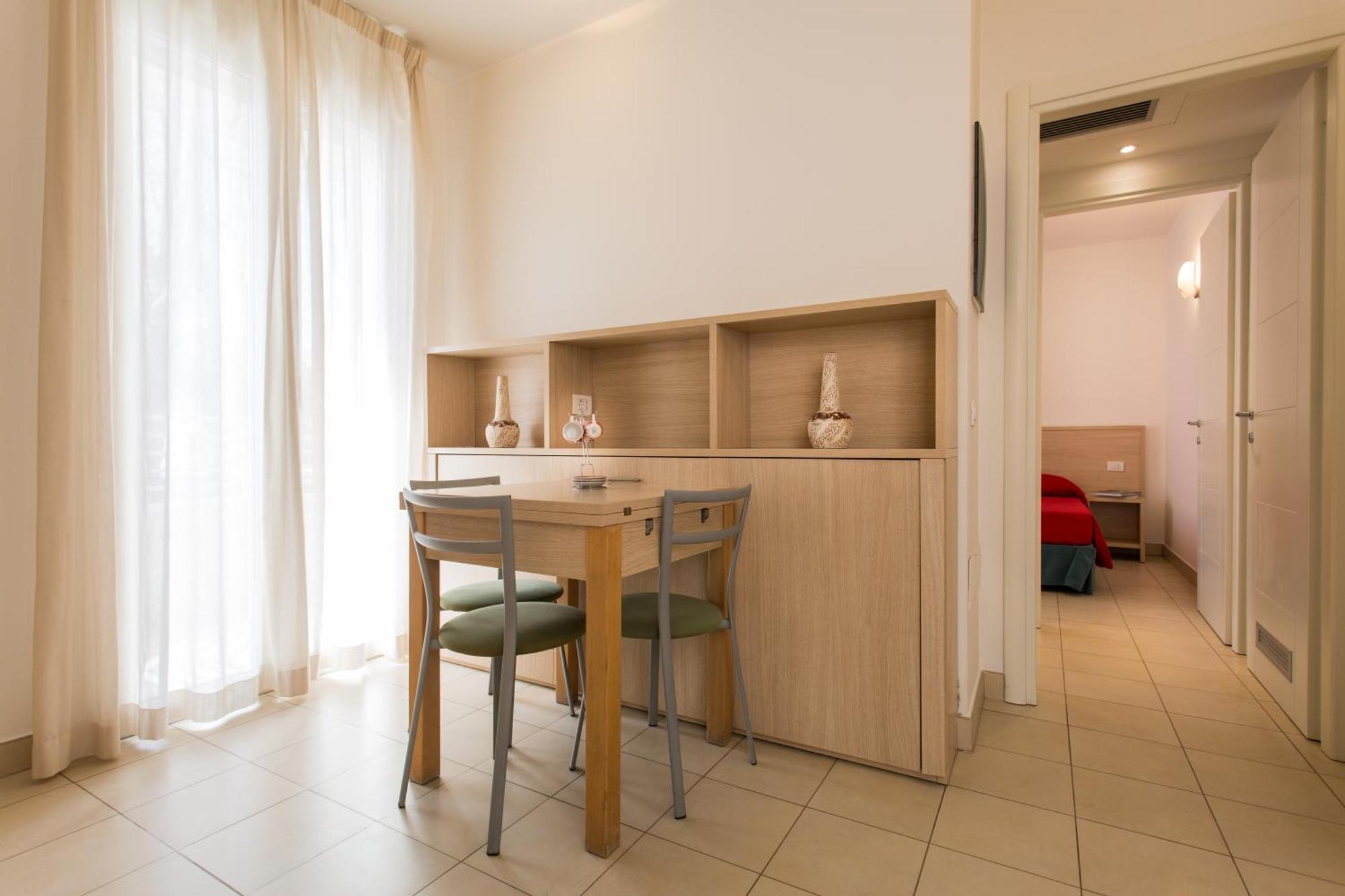 One-Bedroom Apartment (3 Adults),822899975:JPEG