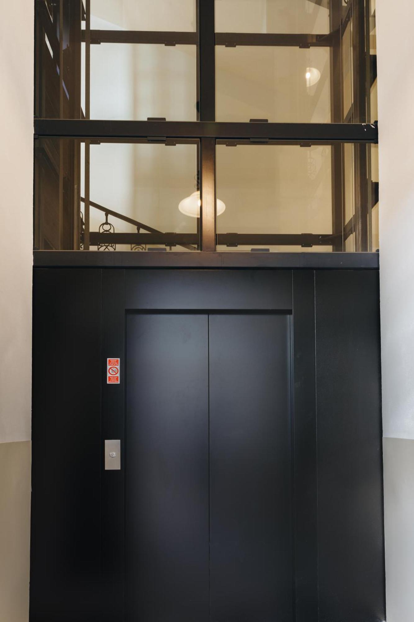 Apartament typu studio z balkonem