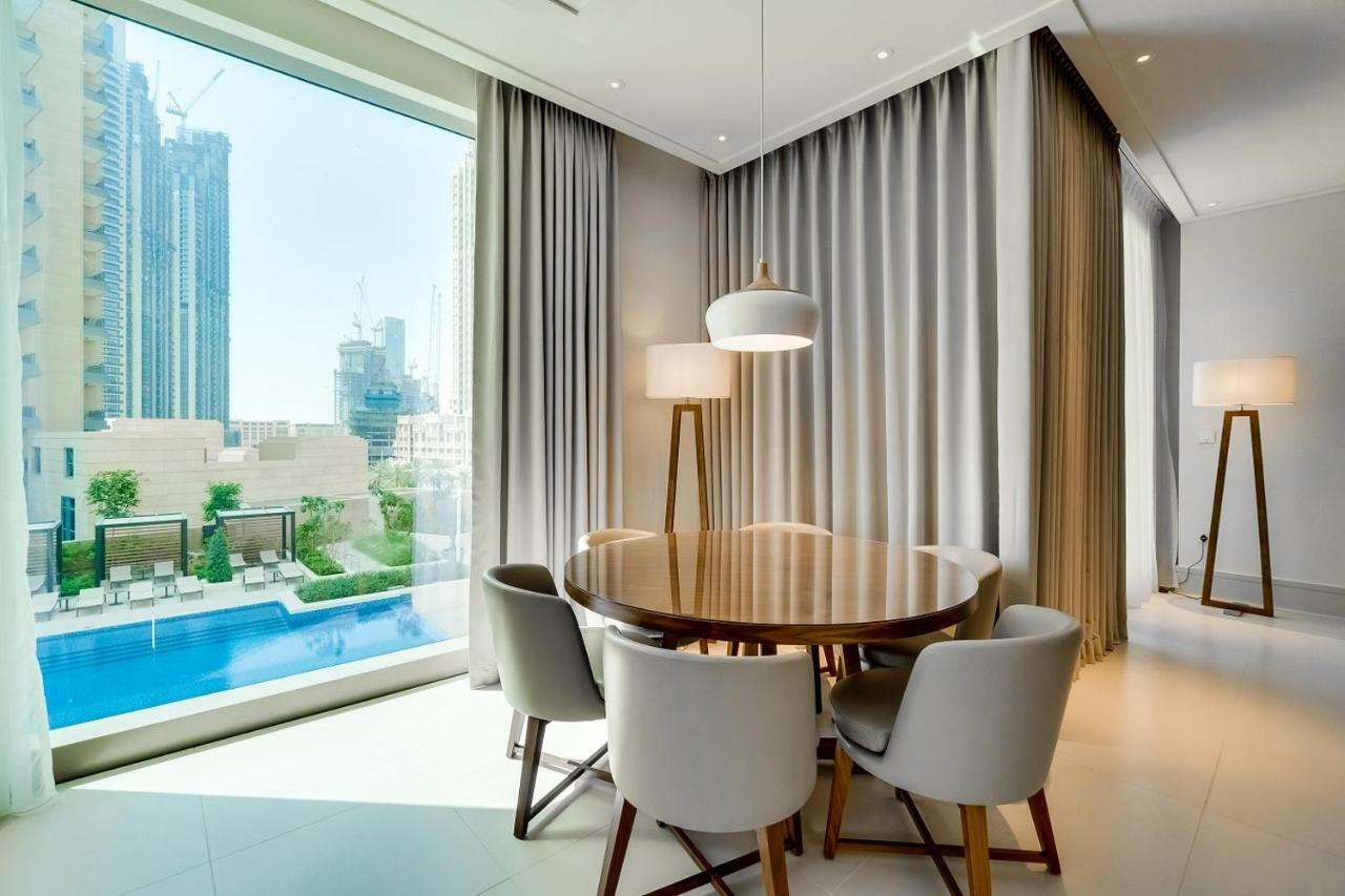 Two-Bedroom Apartment Burj Khalifa view