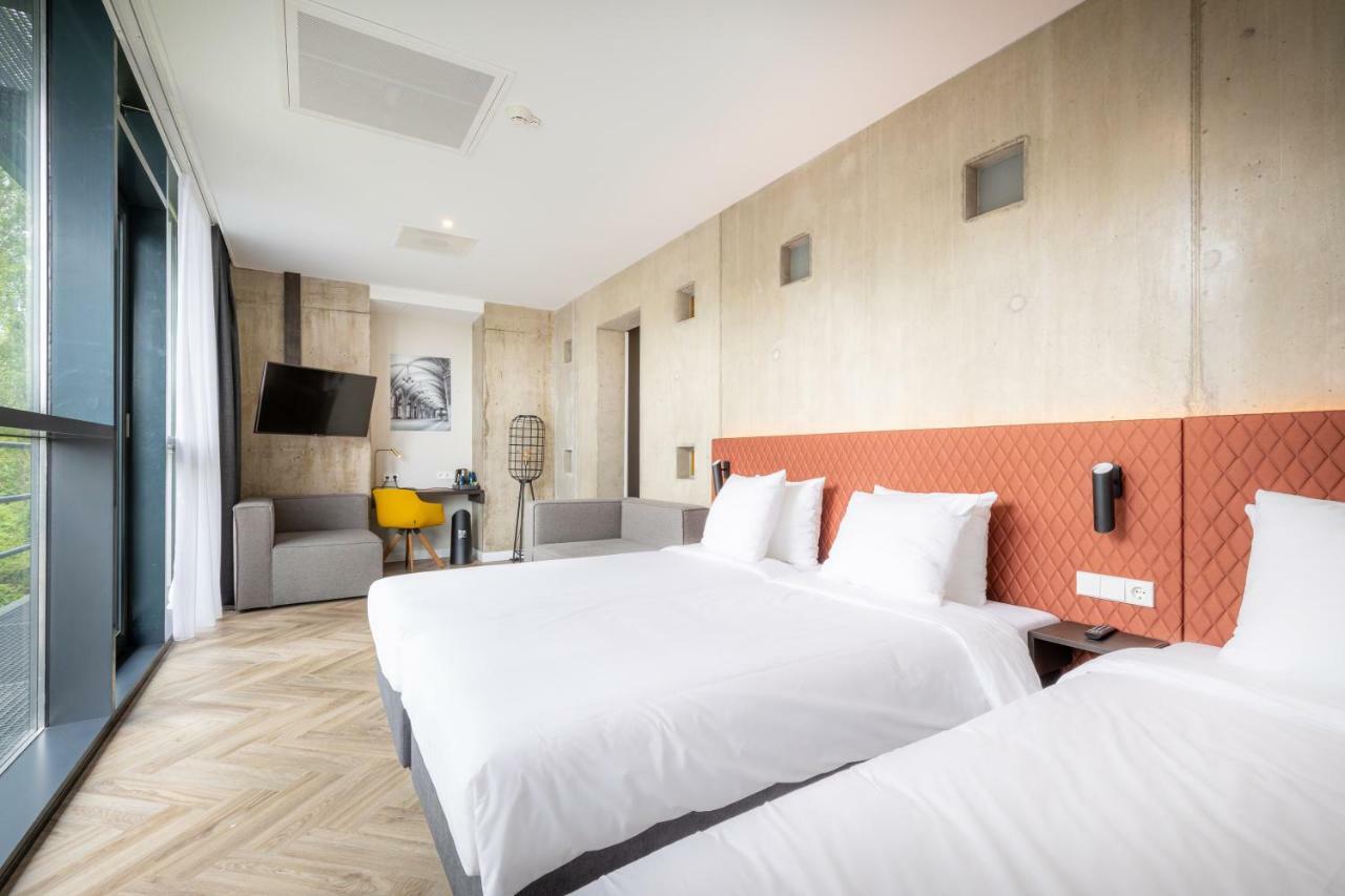 Luxury Triple Room