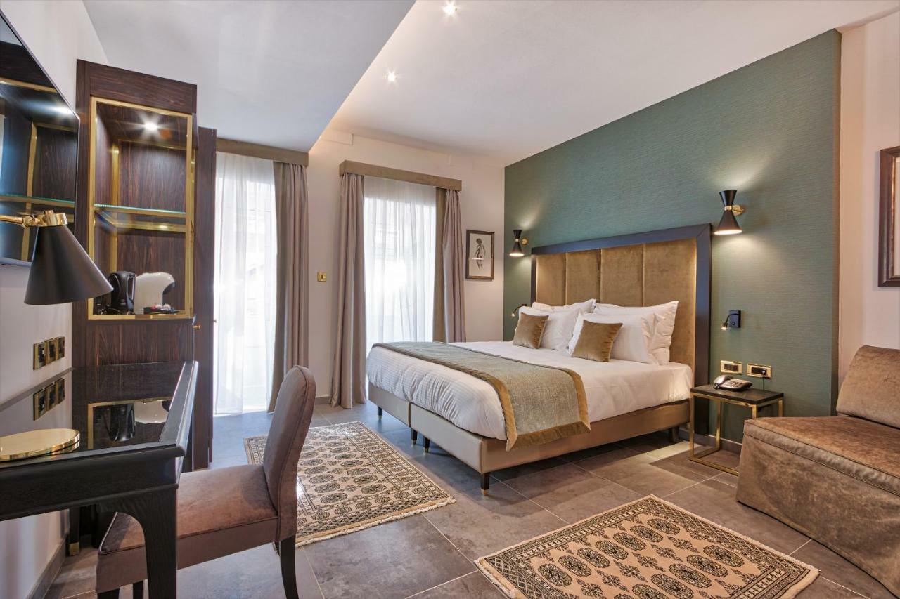 Triple Room Maltese Balcony