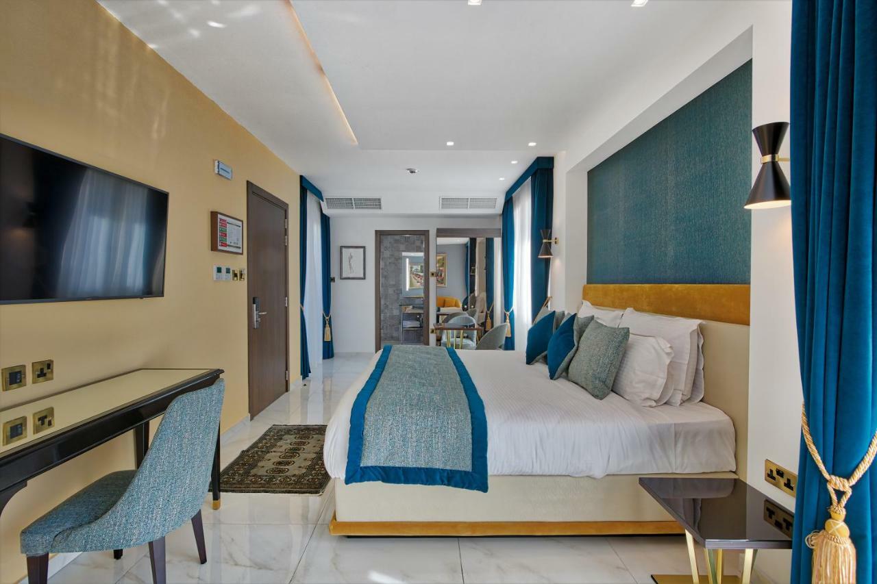 Suite Hot Tub