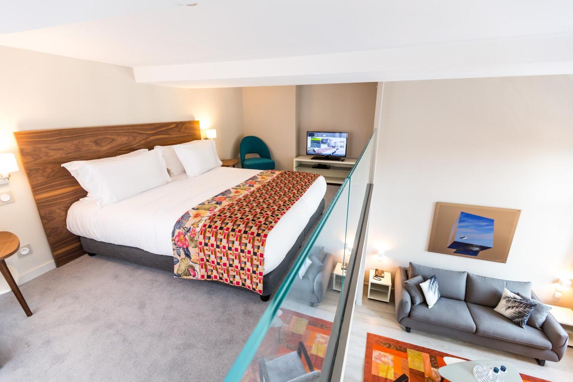Prestige Suite Mezzanine