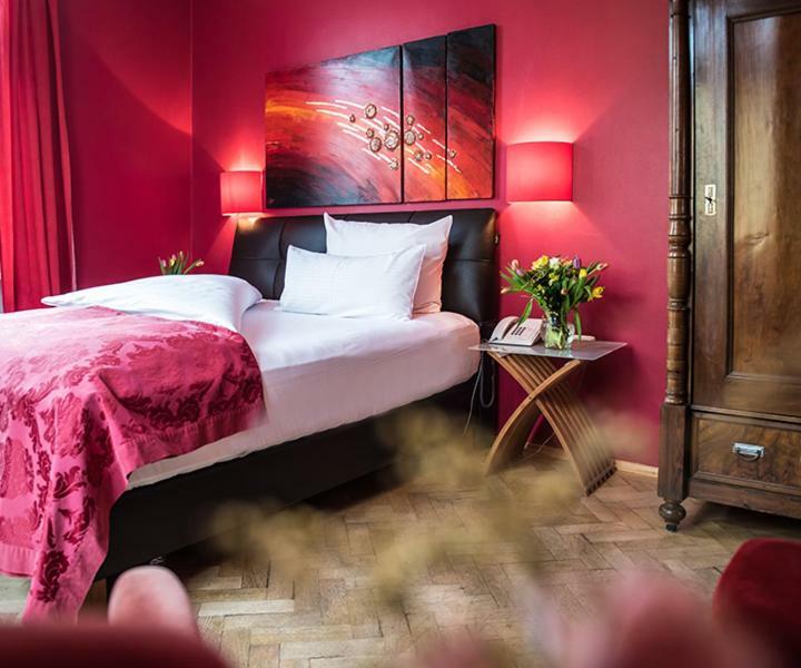 Double Room,847853228:JPEG