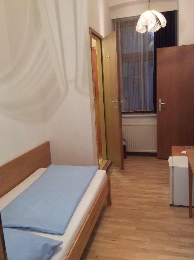 Single Room Garden View