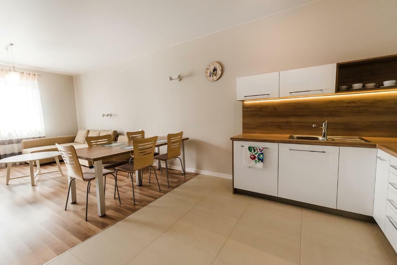 One-Bedroom Family Apartment,861251039:JPEG