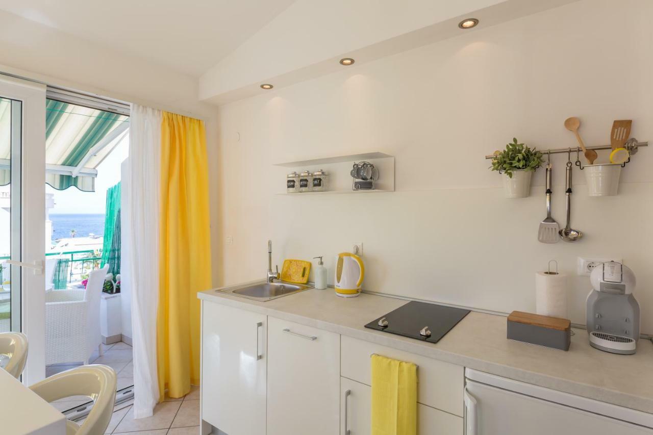 Studio Apartment Sea View