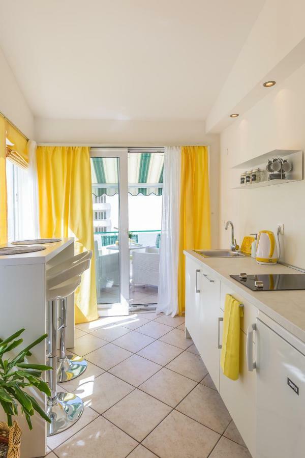 Studio Apartment Sea View
