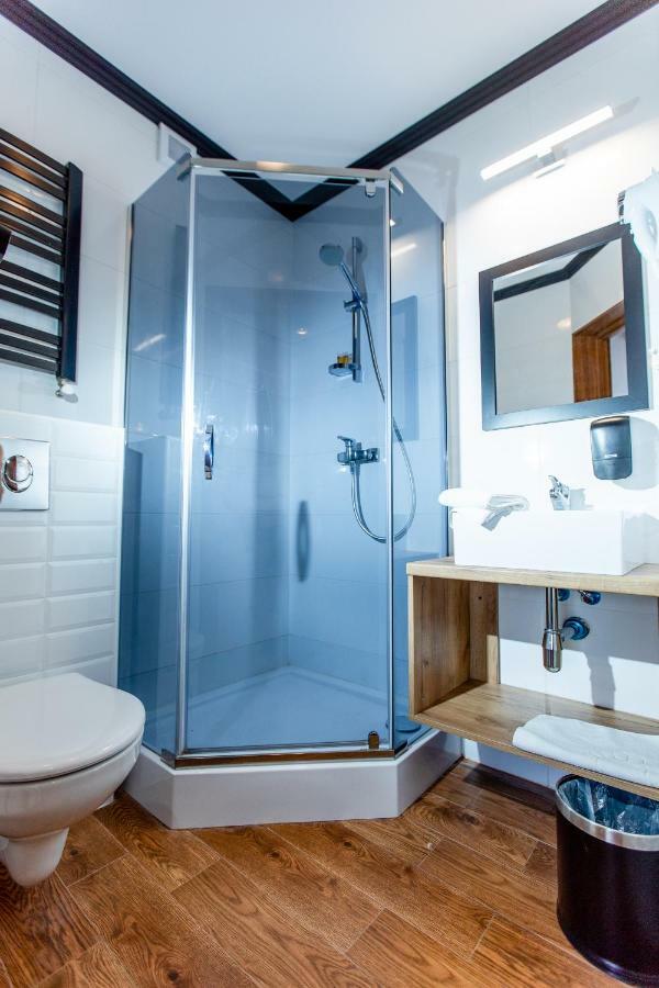 Deluxe Double or Twin Room,1658114650:JPEG