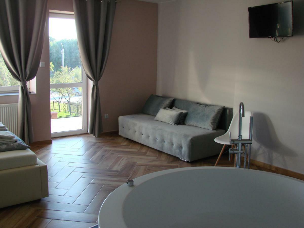 Apartament typu Suite z łóżkiem typu king-size i balkonem