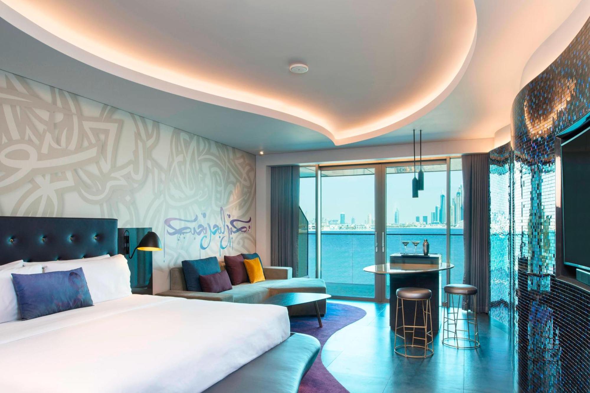 Spectacular Room 1 King Skyline view Private Balcony includes 3 hours of Flow of Selected Drinks