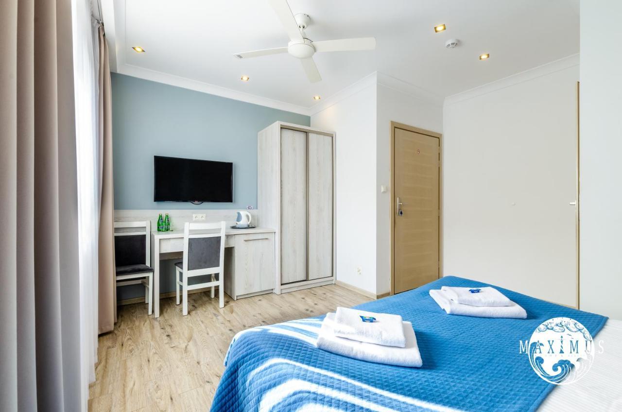 Standard Double or Twin Room,927522250:JPEG