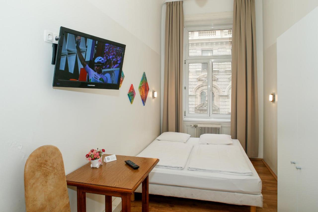 Double Room Shared Toilet
