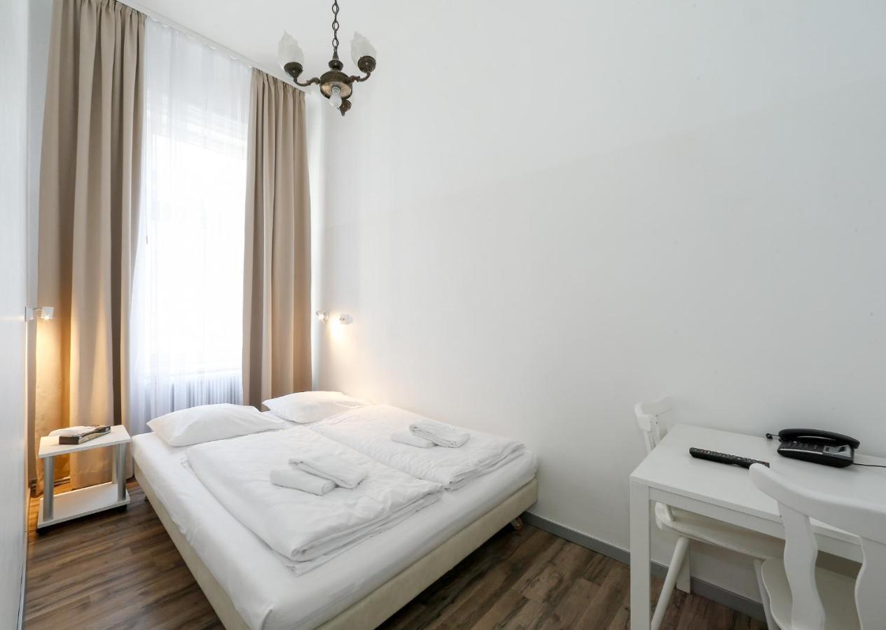 Double Room Shared Toilet