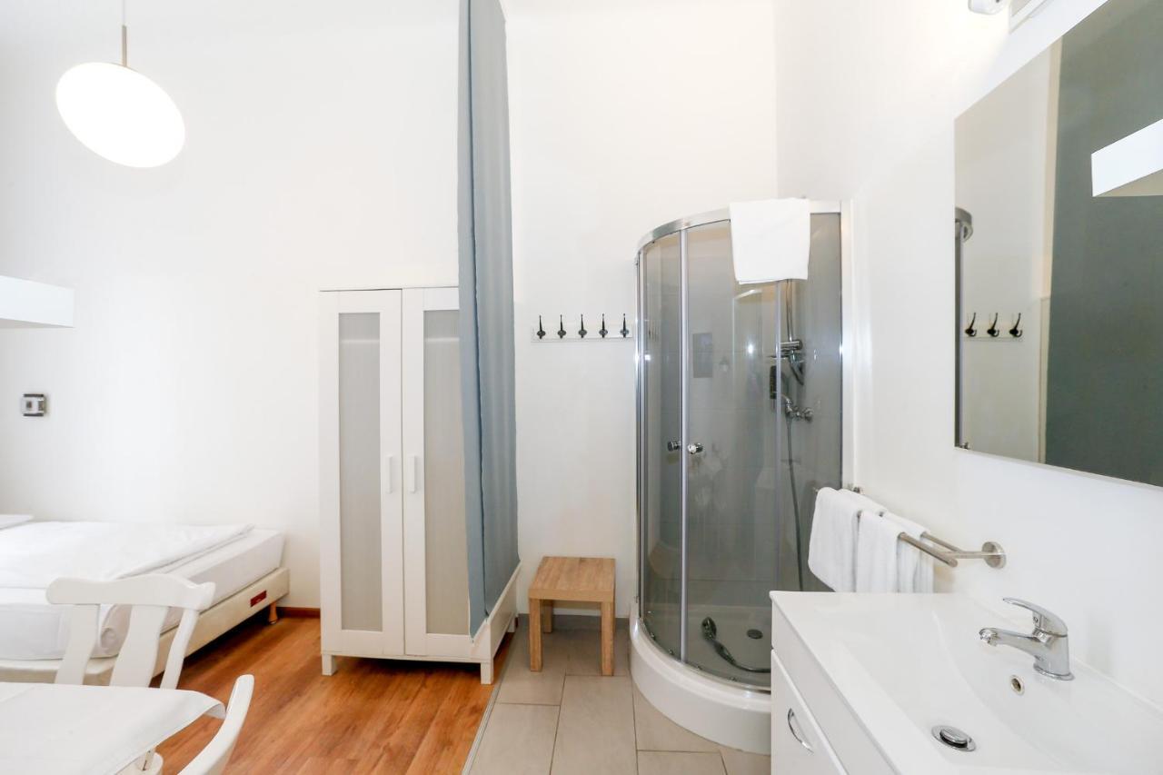 Double Room Shared Toilet