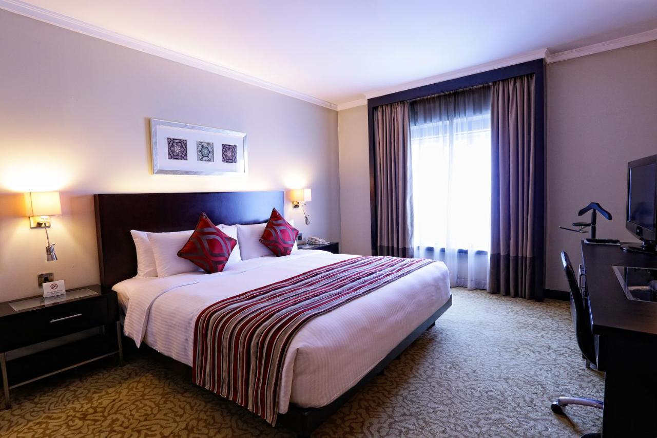 Executive King Suite Non-Smoking