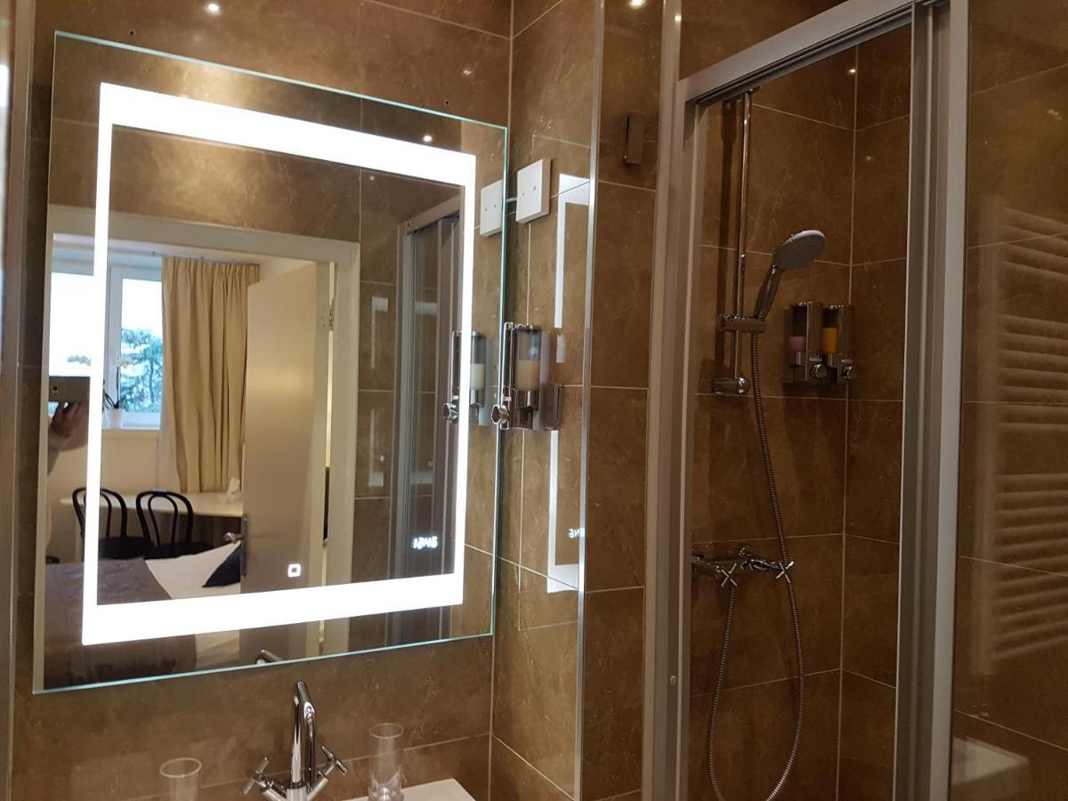 Double Room Kitchenette