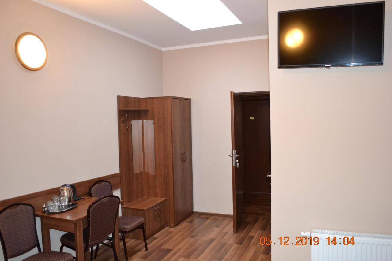 Triple Room,943343662:JPEG
