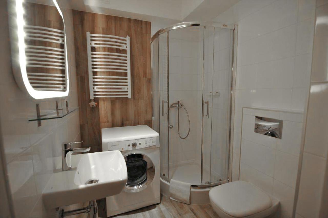 Studio (4 Adults) with Kitchen,967225765:JPEG